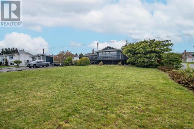 911 Galerno Rd, House detached with 2 bedrooms, 2 bathrooms and 5 parking in Campbell River BC | Image 34