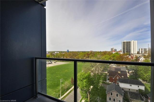 810 - 15 Wellington Street South St S, House attached with 1 bedrooms, 1 bathrooms and 1 parking in Kitchener ON | Image 11