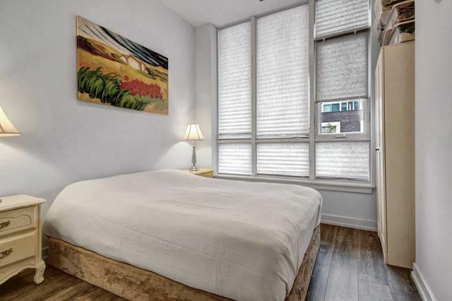 201 - 200 Sackville St, Condo with 1 bedrooms, 2 bathrooms and 0 parking in Toronto ON | Image 14