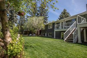 415 Wildwood Drive Sw, House detached with 5 bedrooms, 3 bathrooms and 3 parking in Calgary AB | Image 33