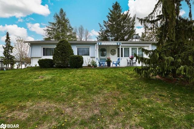 5 Fir Crt, House detached with 2 bedrooms, 1 bathrooms and 2 parking in Innisfil ON | Image 9