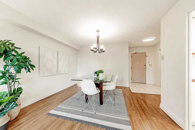 401 - 40 Harding Blvd, Condo with 2 bedrooms, 2 bathrooms and 2 parking in Richmond Hill ON | Image 24