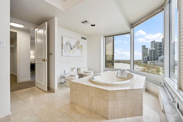 1206 - 1 Palace Pier Ct, Condo with 2 bedrooms, 3 bathrooms and 1 parking in Toronto ON | Image 10