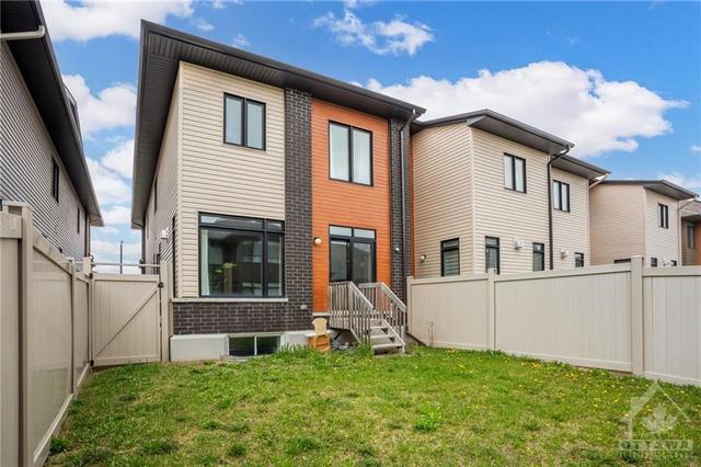 232 Big Dipper St, Townhouse with 4 bedrooms, 4 bathrooms and 3 parking in Ottawa ON | Image 26