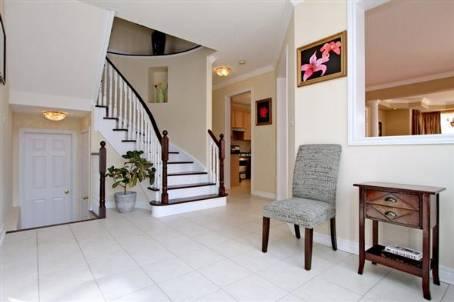 81 Vivaldi Dr, House detached with 4 bedrooms, 4 bathrooms and 4 parking in Vaughan ON | Image 2