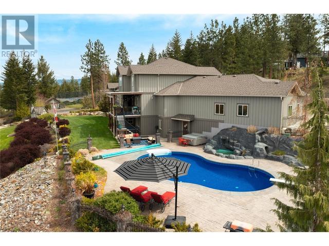 2775 Harvard Rd, House detached with 6 bedrooms, 4 bathrooms and 14 parking in Kelowna BC | Image 59