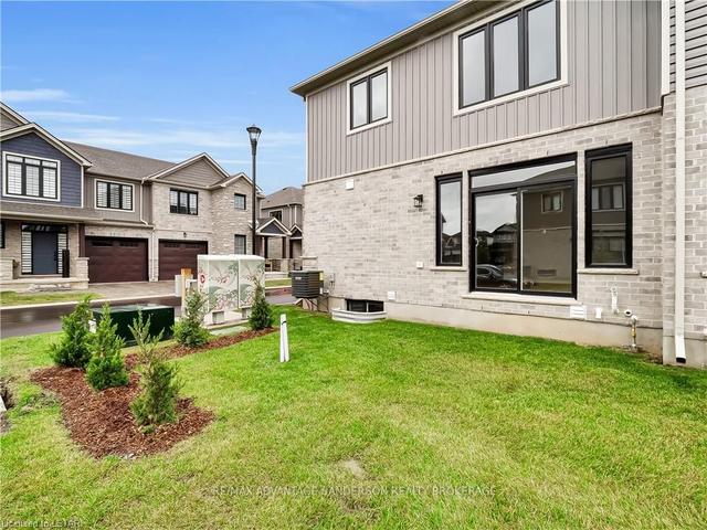 123 - 93 Stonefield Ln, Townhouse with 3 bedrooms, 3 bathrooms and 2 parking in Middlesex Centre ON | Image 38