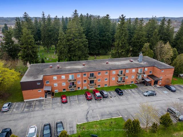 301 - 24 Ransom St, Condo with 2 bedrooms, 1 bathrooms and 2 parking in Halton Hills ON | Image 10