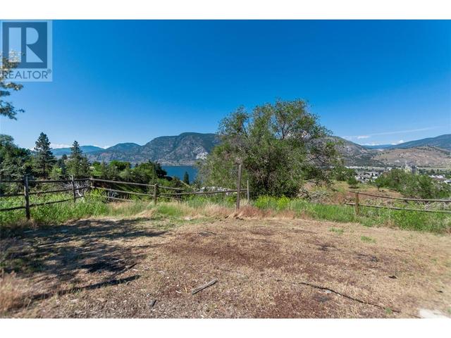 3575 Valleyview Rd, House detached with 4 bedrooms, 0 bathrooms and 9 parking in Penticton BC | Image 38