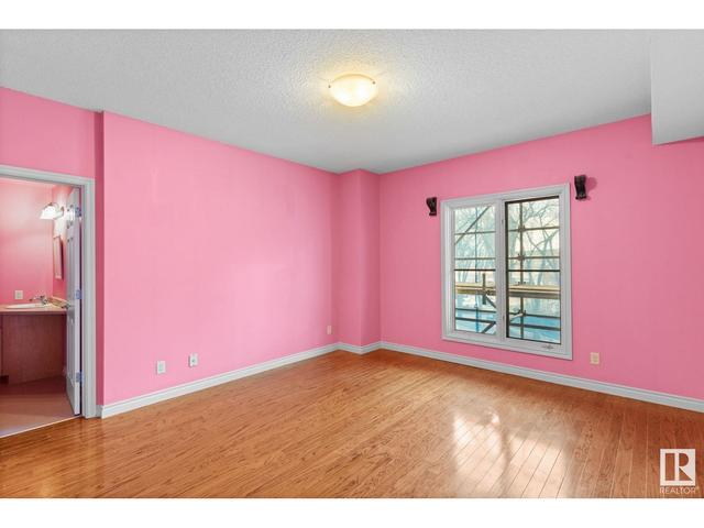 201 - 10108 125 St Nw, Condo with 1 bedrooms, 2 bathrooms and 1 parking in Edmonton AB | Image 14