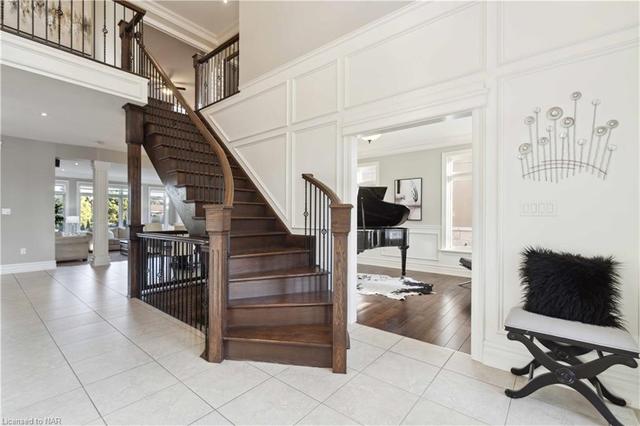 34 Sandalwood Cres, House detached with 4 bedrooms, 3 bathrooms and 7 parking in Niagara on the Lake ON | Image 31