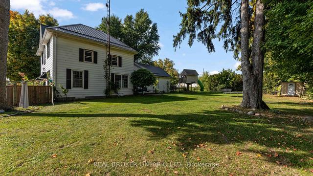 1013 Windham Centre Rd, House detached with 5 bedrooms, 2 bathrooms and 4 parking in Norfolk County ON | Image 25