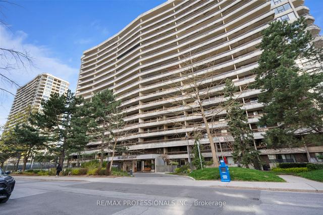 1512 - 100 Quebec Ave, Condo with 3 bedrooms, 2 bathrooms and 2 parking in Toronto ON | Image 12
