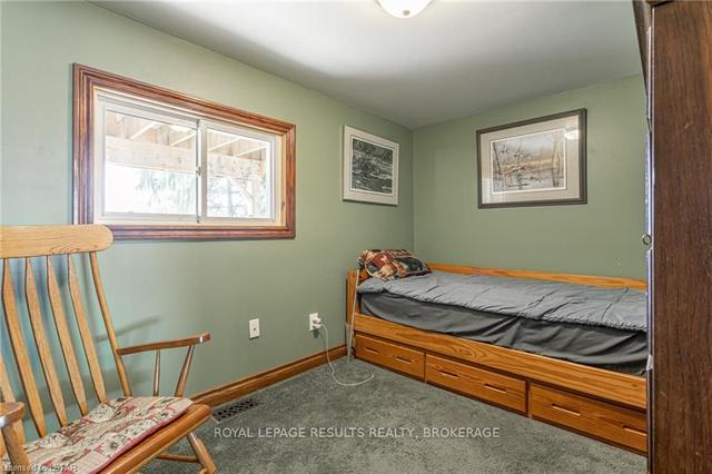 1614 1st Concession Rd, House detached with 2 bedrooms, 1 bathrooms and 6 parking in Norfolk County ON | Image 11