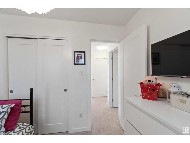 1704 Keene Cr Sw, House attached with 3 bedrooms, 2 bathrooms and null parking in Edmonton AB | Image 29