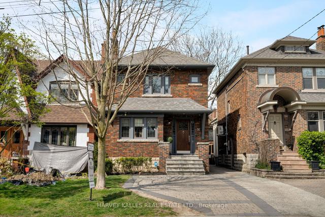 56 Heddington Ave, House detached with 3 bedrooms, 3 bathrooms and 1 parking in Toronto ON | Image 1