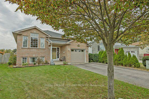 54 Ponsford Pl, House detached with 3 bedrooms, 2 bathrooms and 5 parking in St. Thomas ON | Image 1