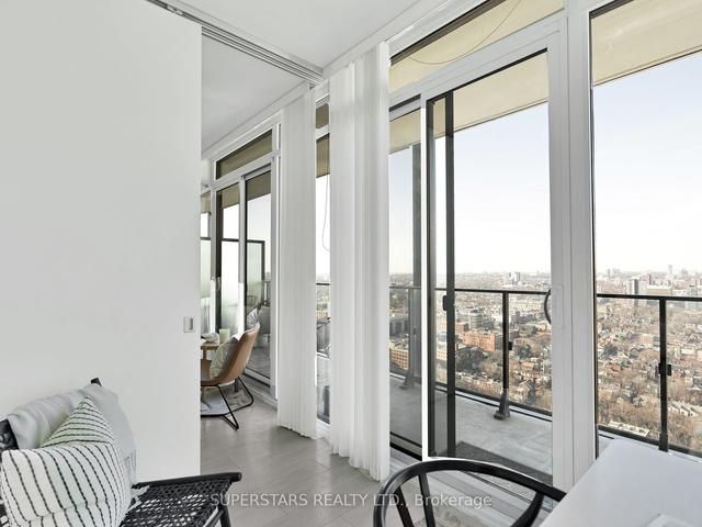 3306 - 125 Peter St, Condo with 1 bedrooms, 1 bathrooms and 0 parking in Toronto ON | Image 2