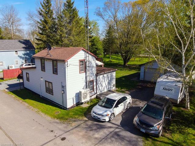 5437 Goodrich St, House detached with 2 bedrooms, 1 bathrooms and 6 parking in South Frontenac ON | Image 33