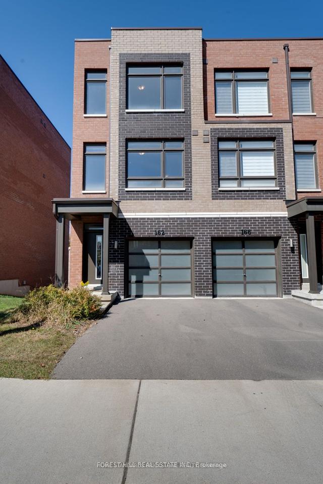 162 Dalhousie St, House attached with 3 bedrooms, 3 bathrooms and 2 parking in Vaughan ON | Image 1