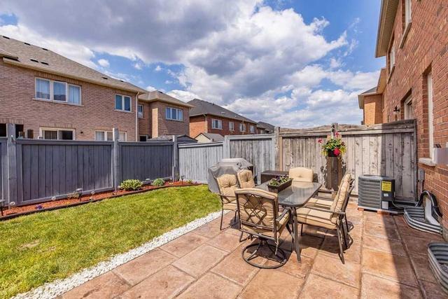 10 Rockgarden Trail, House attached with 3 bedrooms, 4 bathrooms and 3 parking in Brampton ON | Image 21