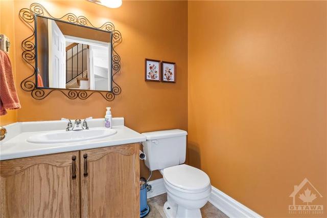1665 Tache Way, House detached with 3 bedrooms, 3 bathrooms and 6 parking in Ottawa ON | Image 6