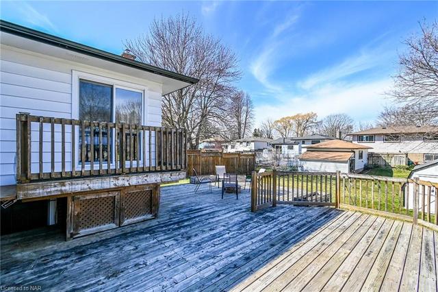 5815 Theresa Street, House detached with 3 bedrooms, 2 bathrooms and 5 parking in Niagara Falls ON | Image 21