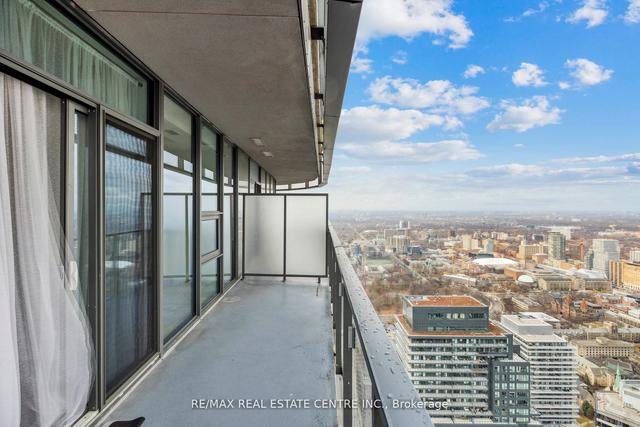 6009 - 11 Wellesley St W, Condo with 1 bedrooms, 1 bathrooms and 1 parking in Toronto ON | Image 21