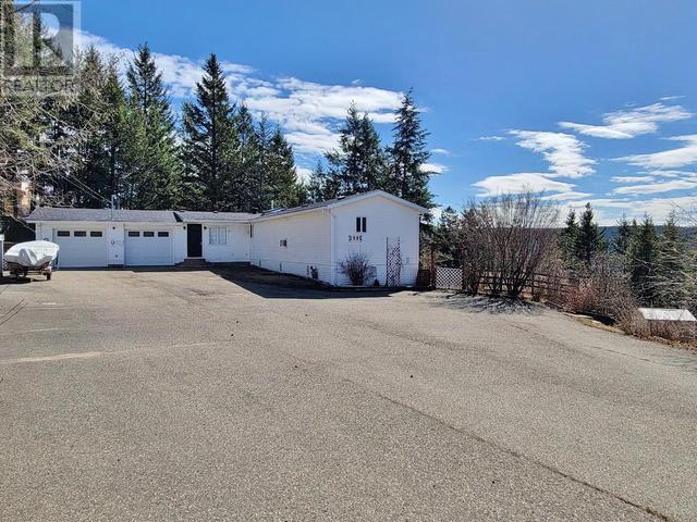 1995 - 168 Mile Rd, House other with 3 bedrooms, 3 bathrooms and null parking in Cariboo D BC | Image 37