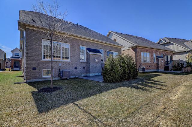 39 Amarillo Rd, Condo with 2 bedrooms, 4 bathrooms and 4 parking in Brampton ON | Image 29