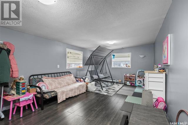 547 19th St W, House detached with 3 bedrooms, 2 bathrooms and null parking in Prince Albert SK | Image 18