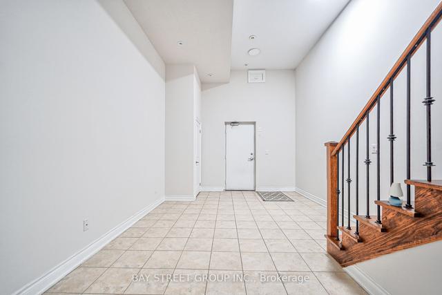 12 - 70 Hargrave Lane, Townhouse with 3 bedrooms, 3 bathrooms and 2 parking in Toronto ON | Image 27