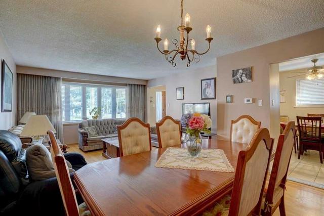 224 Morningside Ave, House detached with 3 bedrooms, 2 bathrooms and 6 parking in Toronto ON | Image 21