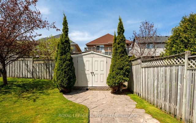 25 Mckitrick Dr, House detached with 3 bedrooms, 3 bathrooms and 3 parking in Orangeville ON | Image 30