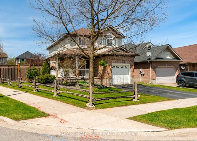 25 Mckitrick Dr, House detached with 3 bedrooms, 3 bathrooms and 3 parking in Orangeville ON | Image 12