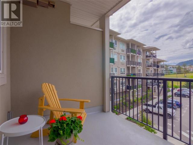 202 - 2301 Carrington Rd, Condo with 1 bedrooms, 1 bathrooms and 1 parking in West Kelowna BC | Image 18