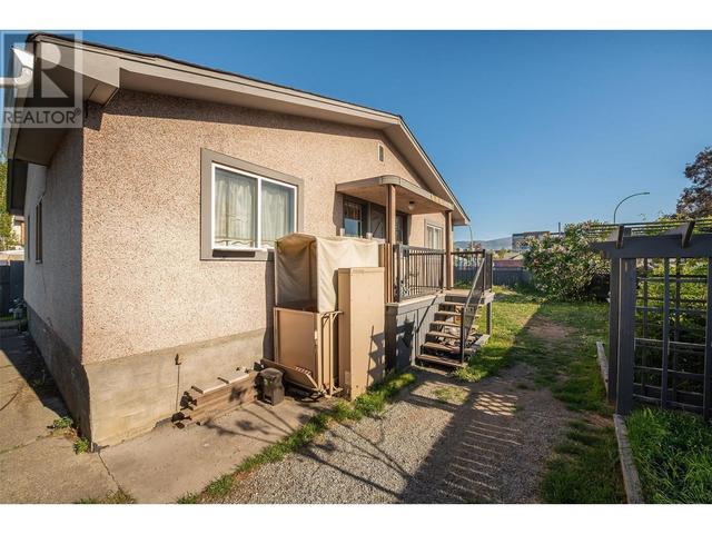 530 Patterson Ave, House detached with 2 bedrooms, 1 bathrooms and 2 parking in Kelowna BC | Image 31