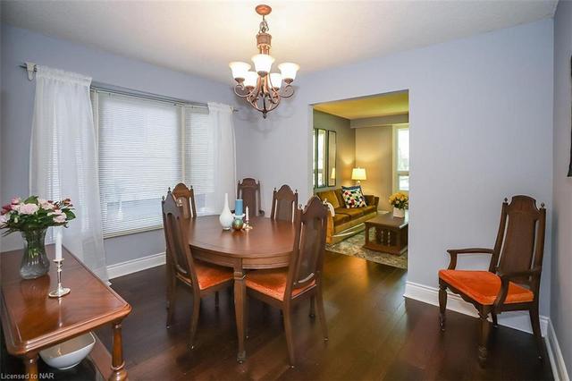 7100 Ridgewood Cres, House detached with 3 bedrooms, 2 bathrooms and 6 parking in Niagara Falls ON | Image 10