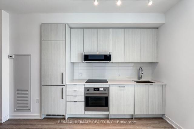 712 - 250 Lawrence Ave W, Condo with 1 bedrooms, 1 bathrooms and 1 parking in Toronto ON | Image 4