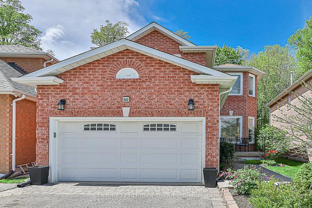 402 Carruthers Ave, House detached with 3 bedrooms, 3 bathrooms and 4 parking in Newmarket ON | Image 12