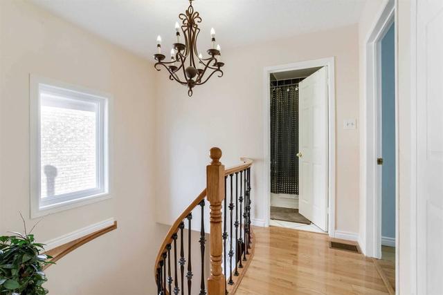 3401 Forrestdale Circ, House detached with 3 bedrooms, 4 bathrooms and 4 parking in Mississauga ON | Image 8