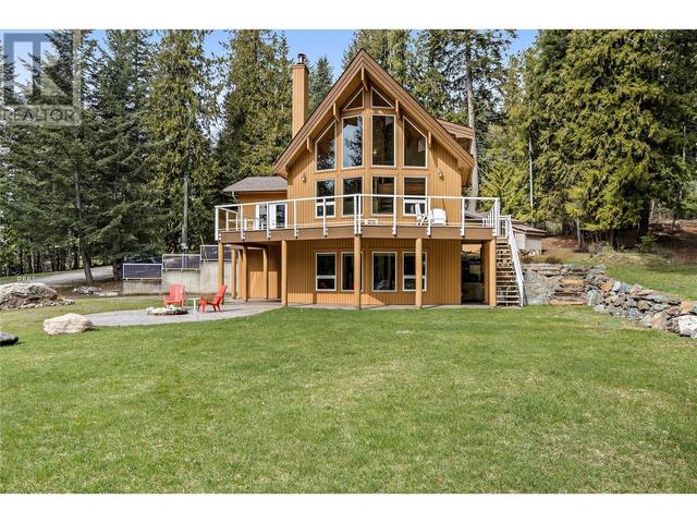 7889 Gardiner Road, House detached with 4 bedrooms, 3 bathrooms and 6 parking in Columbia Shuswap F BC | Image 28