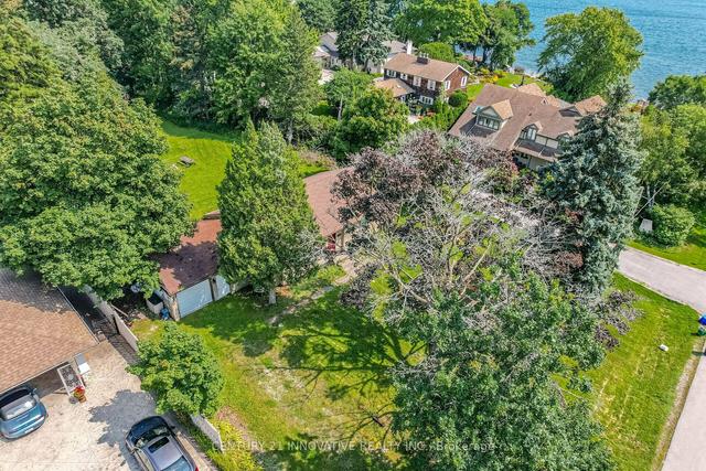15 Third Line, House detached with 2 bedrooms, 1 bathrooms and 6 parking in Oakville ON | Image 6