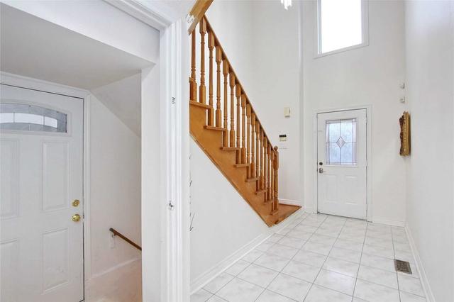 25 Corkwood Cres, House semidetached with 4 bedrooms, 4 bathrooms and 4 parking in Vaughan ON | Image 31
