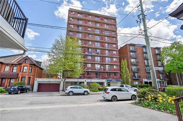 702 - 141 Catharine St S, Condo with 1 bedrooms, 1 bathrooms and 1 parking in Hamilton ON | Image 3