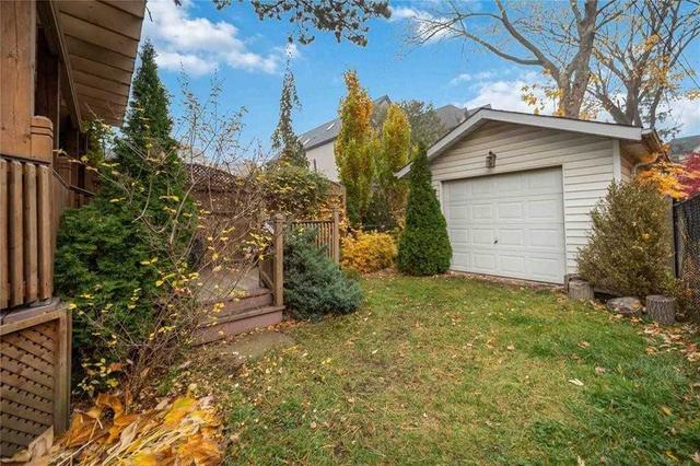 328 St Germain Ave, House semidetached with 3 bedrooms, 2 bathrooms and 2 parking in Toronto ON | Image 27