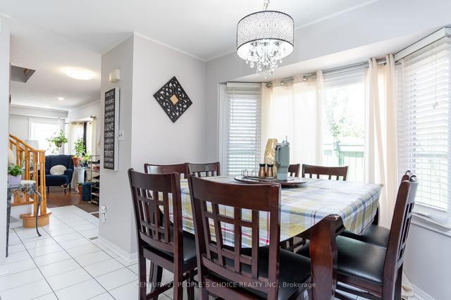 74 Townley Cres, House semidetached with 3 bedrooms, 4 bathrooms and 3 parking in Brampton ON | Image 8
