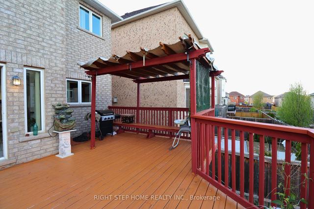 395 Peter Rupert Ave, House detached with 5 bedrooms, 6 bathrooms and 6 parking in Vaughan ON | Image 2