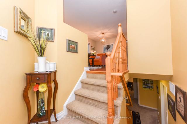 21 Springview Dr, House detached with 2 bedrooms, 1 bathrooms and 4 parking in Brampton ON | Image 21