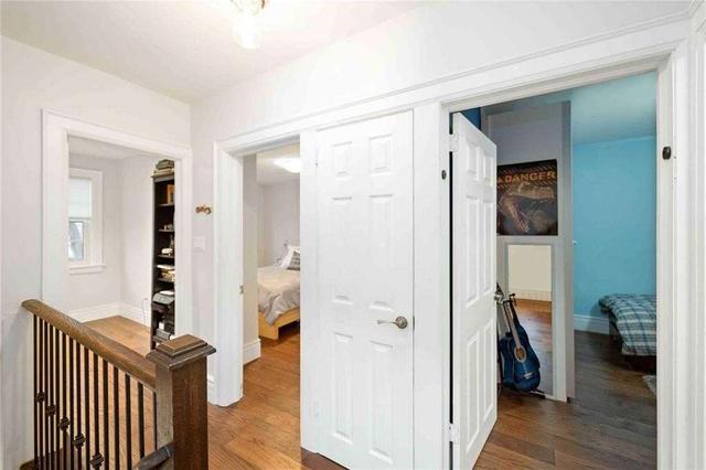 328 St Germain Ave, House semidetached with 3 bedrooms, 2 bathrooms and 2 parking in Toronto ON | Image 8